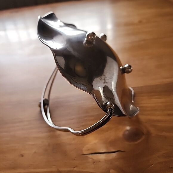 Vintage Metal Candy Dish Scalloped Edge & Holder with Twisted Handle - Picture 5 of 16